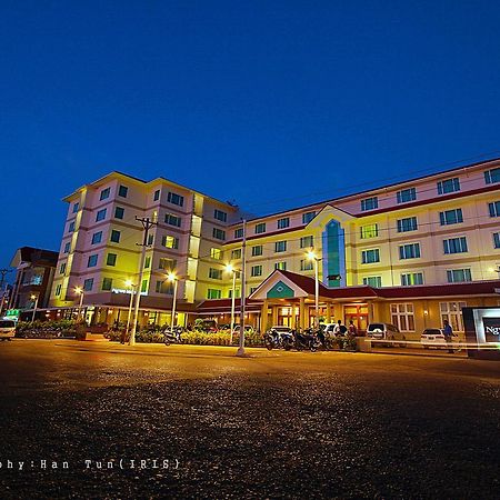 Ngwe Moe Hotel Mawlamyine Exterior photo