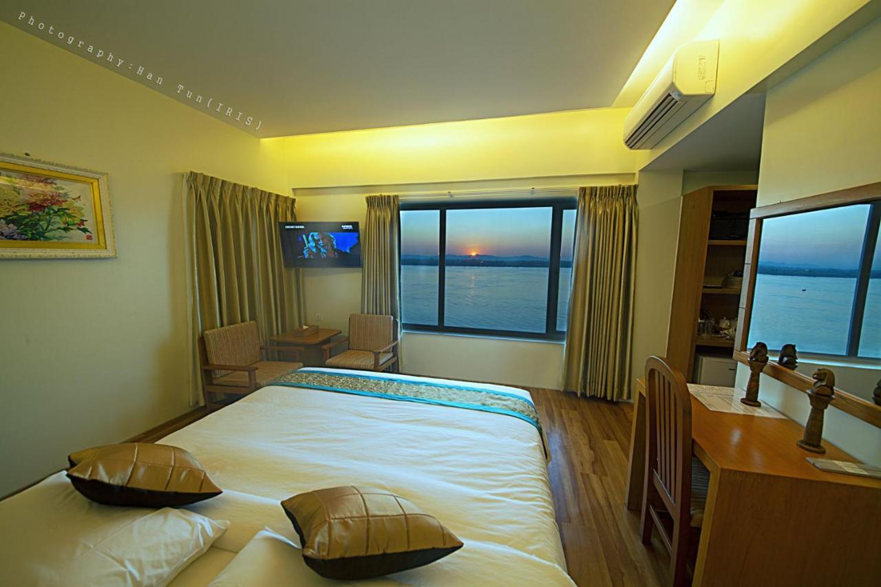 Ngwe Moe Hotel Mawlamyine Exterior photo